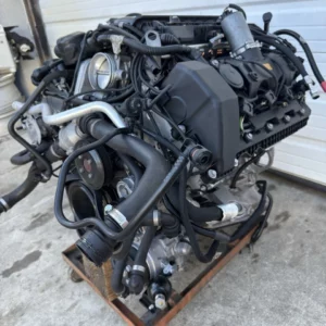 2006-2010 BMW N62 4.8L V8 engine 2 2006-2010 BMW N62 4.8L V8 engine 2