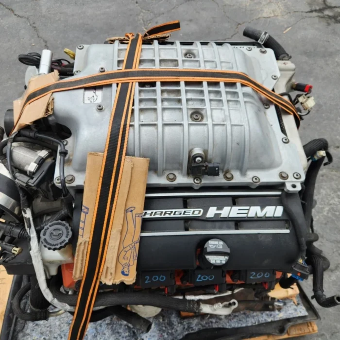 2016 OEM Dodge Challenger 6.2L V8 RWD Engine Motor Long Block Assembly 1 2016 OEM Dodge Challenger 6.2L V8 RWD Engine Motor Long Block Assembly 1