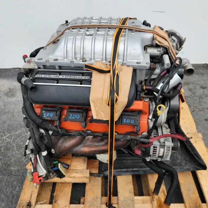 2016 OEM Dodge Challenger 6.2L V8 RWD Engine Motor Long Block Assembly 4 2016 OEM Dodge Challenger 6.2L V8 RWD Engine Motor Long Block Assembly 4
