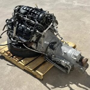 2017 Dodge Challenger 5.7L HEMI V8 Engine with 8 Speed Automatic Transmission 4